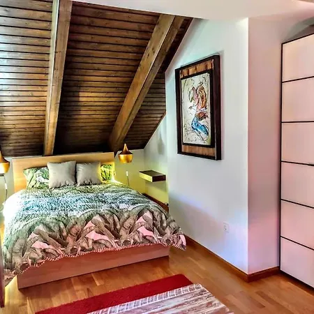 El Refugio De Tena - Tucasaenlospirineos Escarrilla