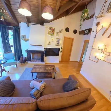 El Refugio De Tena - Tucasaenlospirineos * Escarrilla