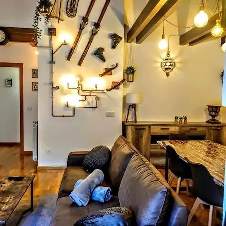 El Refugio De Tena - Tucasaenlospirineos